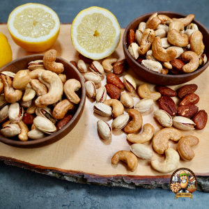 Erlebe den erfrischenden Geschmack einer einzigartigen sauren Nussmischung, die eine perfekte Kombination aus verschiedenen Nüssen und einer spritzigen, säuerlichen Note bietet. Diese Premium-Mischung aus knackigen Nüssen und einer erfrischend sauren Würze ist der ideale Snack für alle, die auf der Suche nach einem gesunden und außergewöhnlichen Genuss sind. Ideal für unterwegs und als Snack für zwischendurch. #SauerNussmischung #ErfrischendeSnacks #GesundeKnabbereien #NatürlicherGenuss #PremiumNüsse